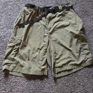 Columbia Olive Cargo Shorts with Black Belt
